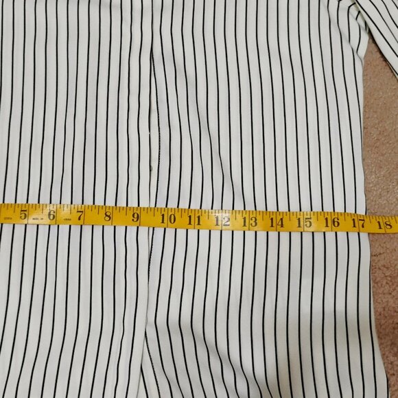 Woman's Jones New York Blouse xs - Picture 9 of 11